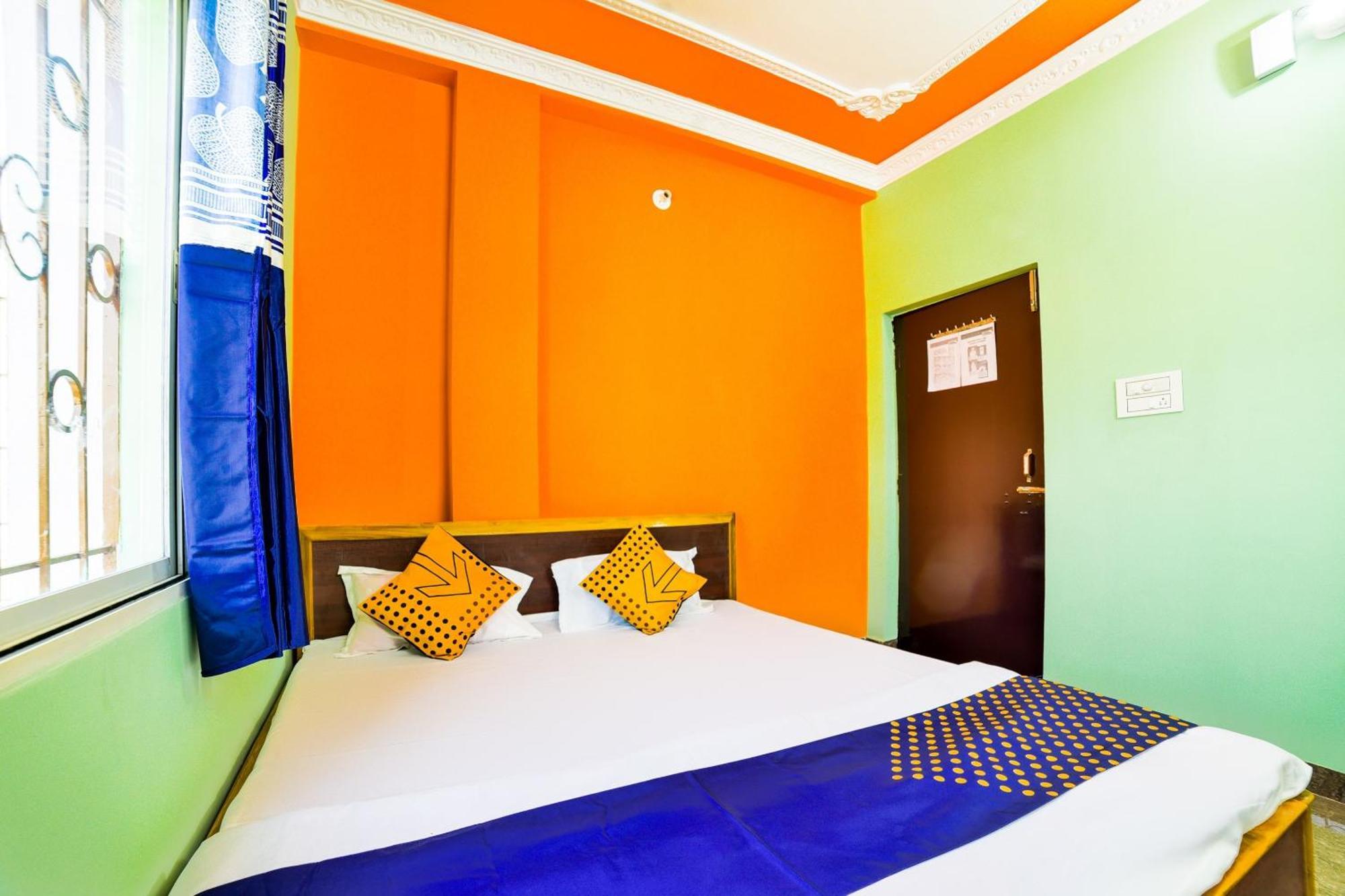 Spot On Devlok Guest House Patna  Esterno foto