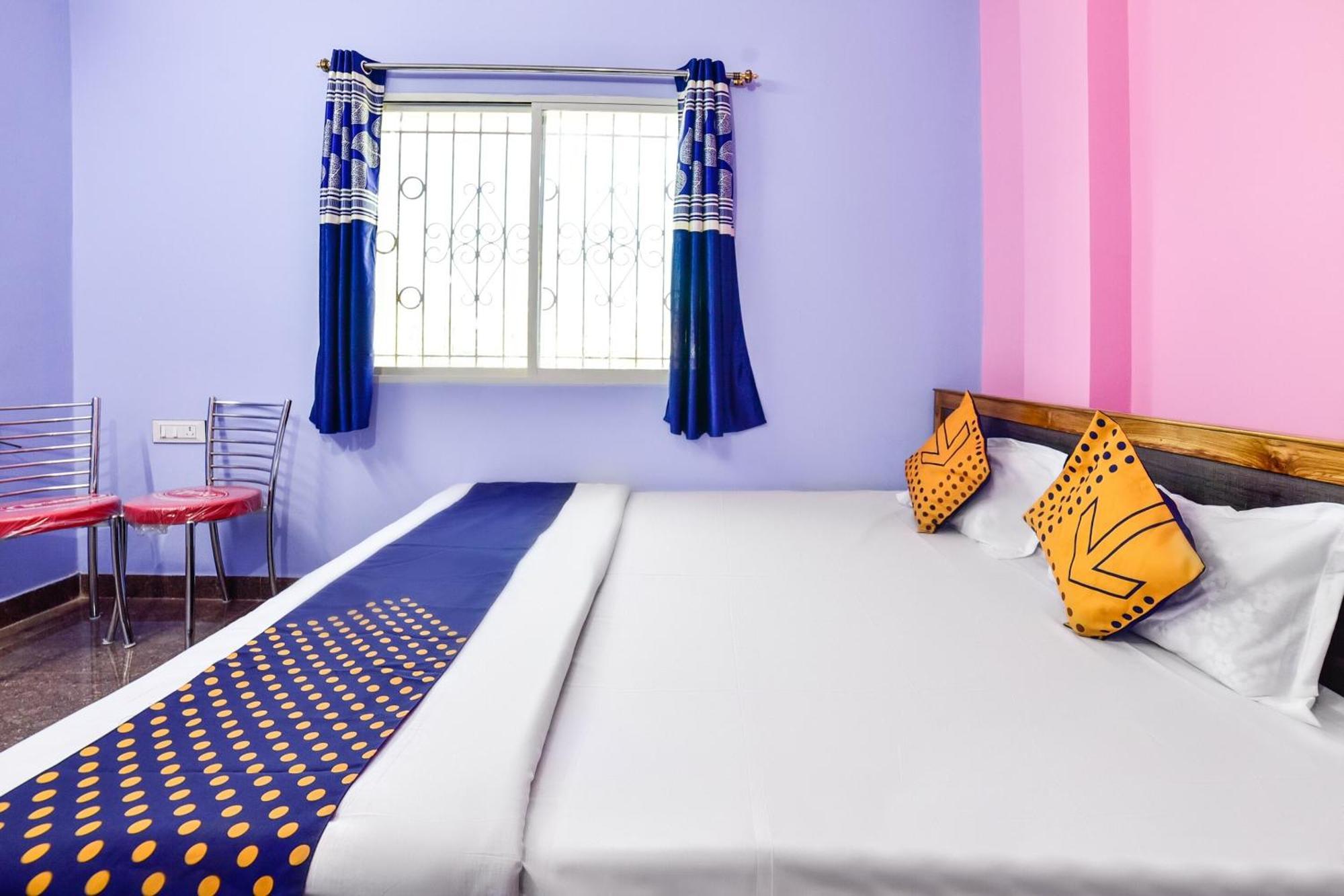 Spot On Devlok Guest House Patna  Esterno foto